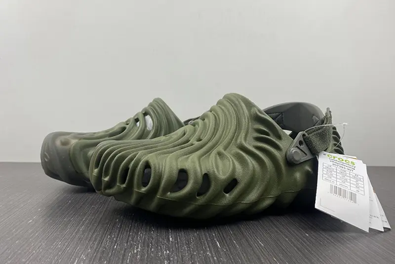 crocs  x Salehe Bembury