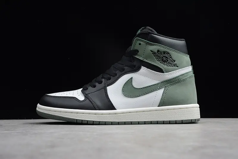 Air Jordan 1 Retro 'Clay Green' - Air Jordan -555088-135
