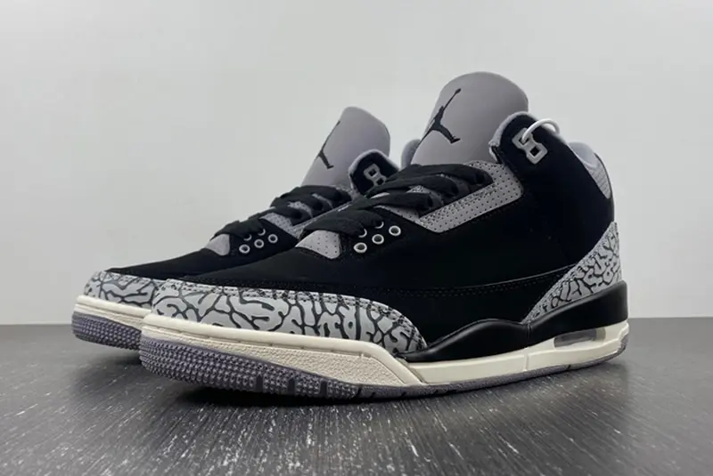 Air Jordan 3 WMNS “Off Noir”