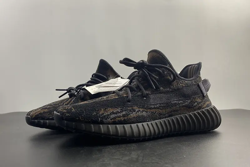 adidas Yeezy Boost 350 V2 "MX Rock"  GW3774