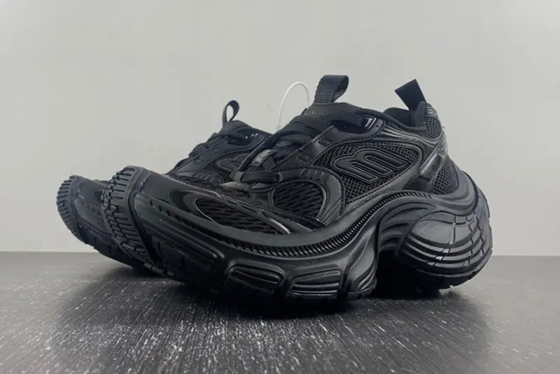 Balenciaga 784344 W2MV1 0231