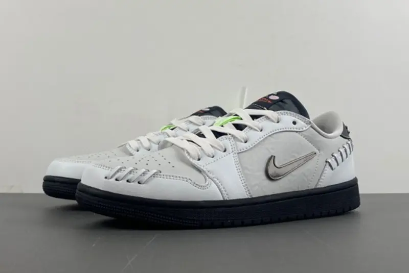 Air Jordan 1 Low HM3689-001