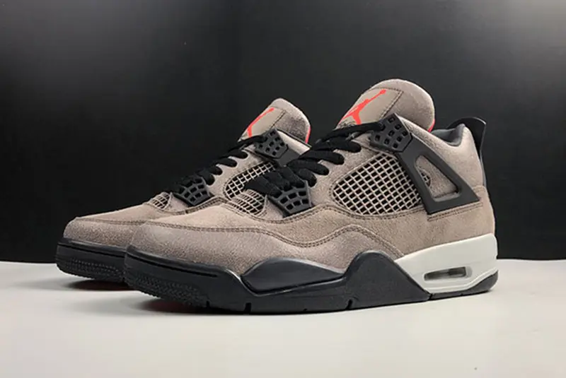Air Jordan 4 Retro "Taupe Haze"  DB0732 200