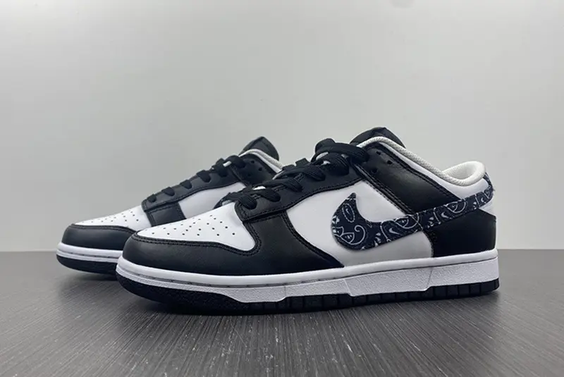 Nike Dunk Low WMNS “Black Paisley” DH4401-100