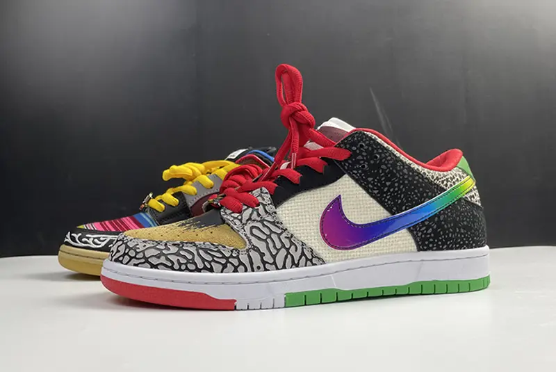 Nike SB Dunk Low”Snkrs CZ2239-600