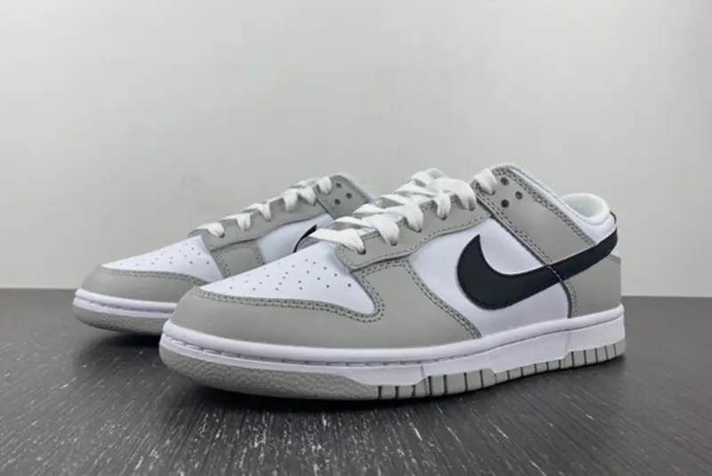 Nike Dunk Low SE “Lottery  DR9654-001