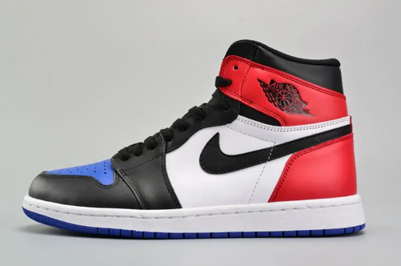 AIR JORDAN 1 RETRO HIGH OG ’TOP 3’ mens 555088-026