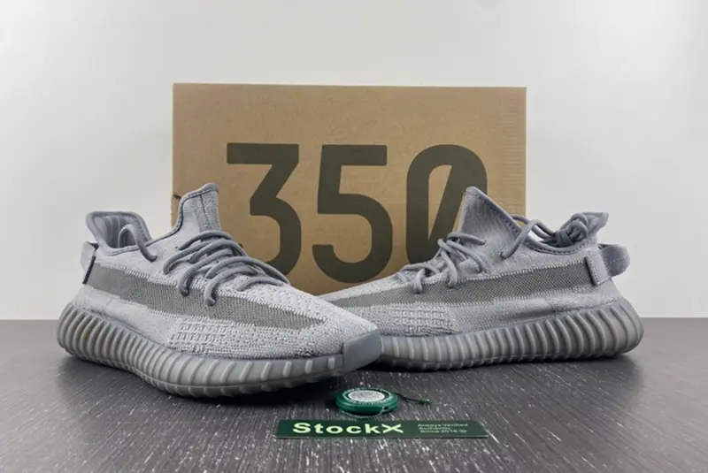 Adidas Yeezy Boost 350V2  IF3219
