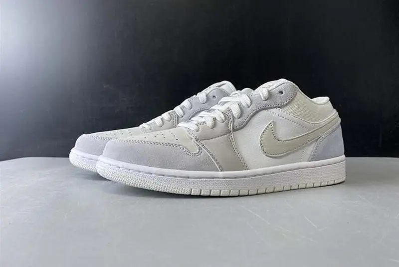 AIR JORDAN 1 LOW "Pairs"  CV3043-100