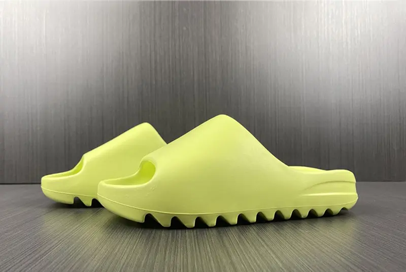 adidas Yeezy Glow Green GX6138