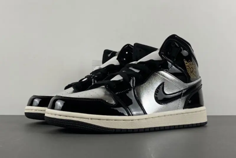 Air Jordan 1 Mid SE “FZ39380-001
