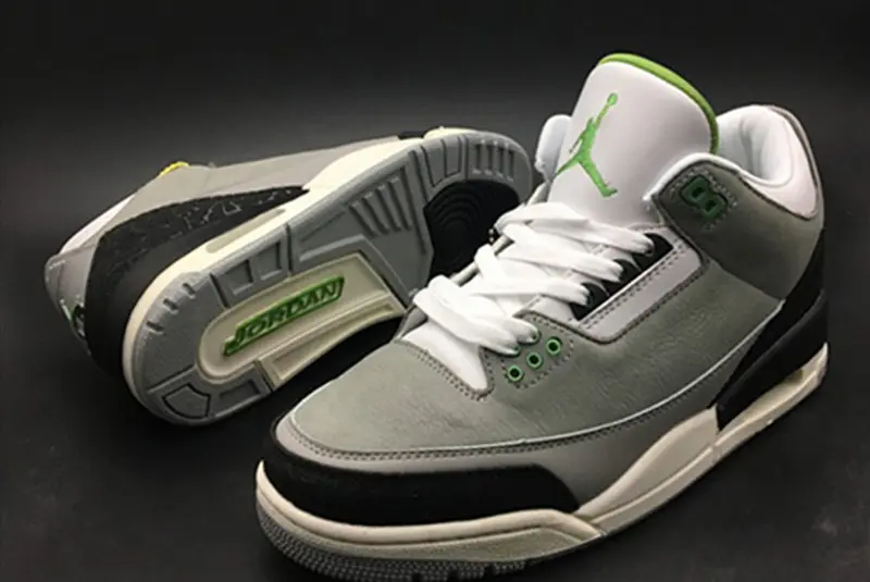 Air Jordan 3 Chlorophyll Tinker 136064-006