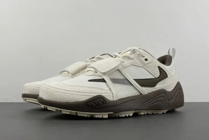 Nike Travis Scott x Nike Zoom Field Jaxx HQ3061-101