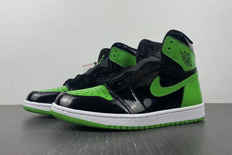 Air Jordan 1 Retr o OG 555088-030