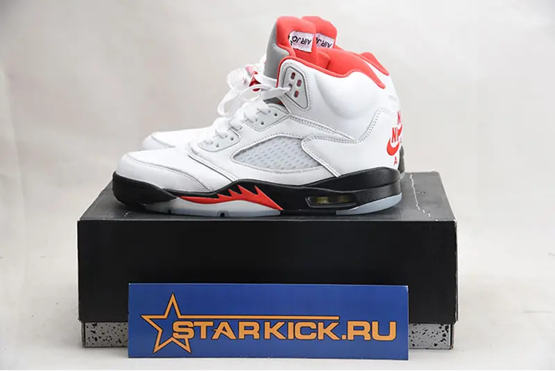 AIR JORDAN 5 RETRO FIRE RED DA1911-102