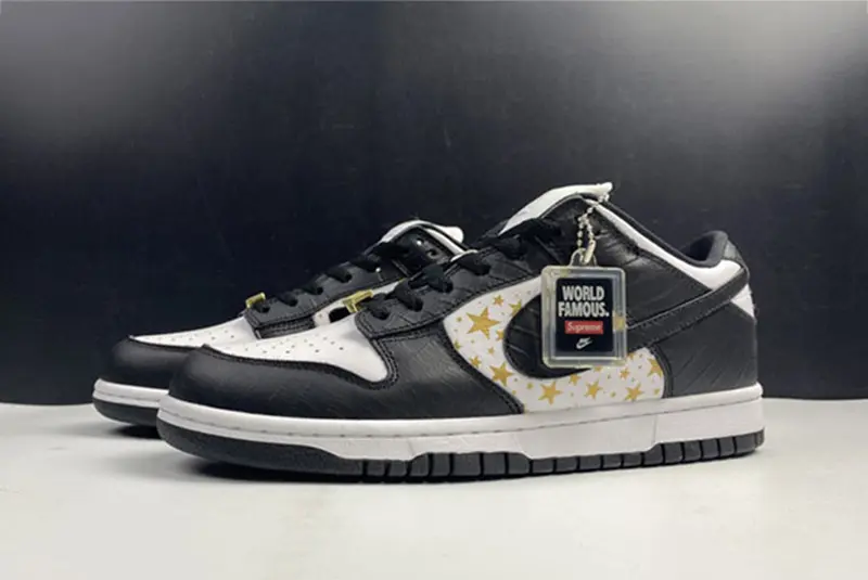 Supreme x Nike SB Dunk Low DH3228-102