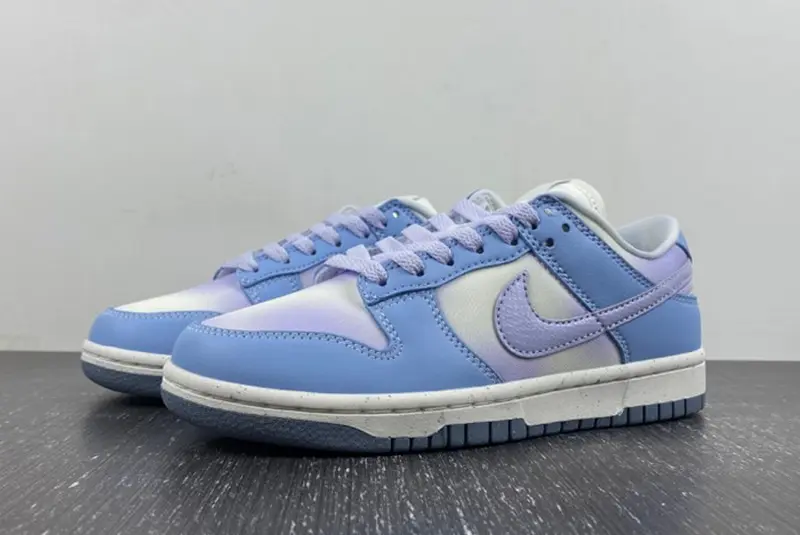 NIKE DUNK LOW  FN0323-400