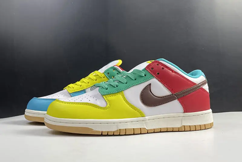 Nike Dunk Low “Free 99” DH0952-100