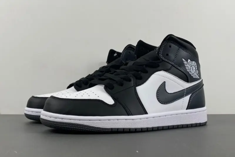Wmns Jordan 1 Mid 'Cosmic Clay BQ8426-001