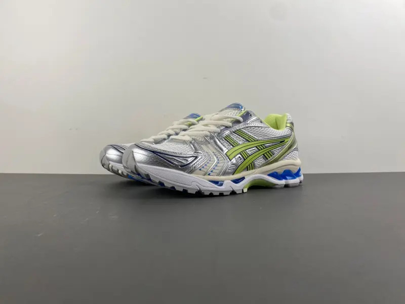 Mens ASICS GEL-Kayano 14 1203A537-108