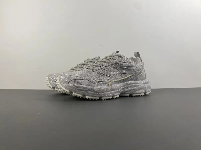 Off White 24