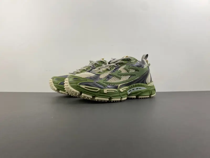 Off White 24
