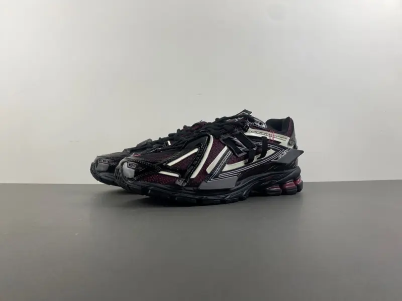 New Balance 1906 U1906AD