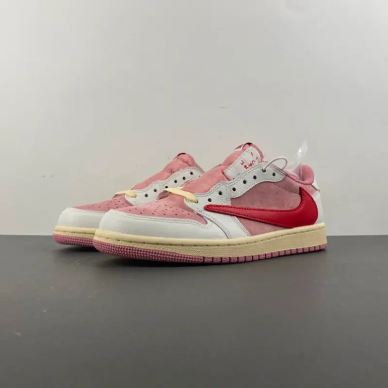 Travis Scott x Air Jordan 1 Low OG DM7866-100