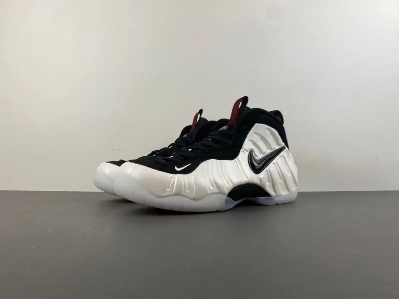 Nike Air Foamposite Pro 2025 'Pearl'  HF0794-200
